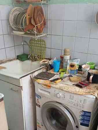 Комната, 12 м2, 1/5 эт. Москва