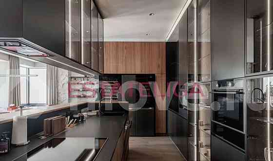 5-комн. квартира, 180 м2, 20/40 эт. Москва