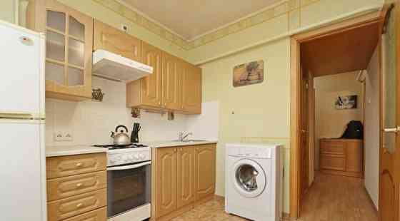 1-комн. квартира, 32 м2, 2/9 эт. Москва