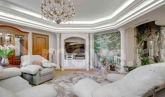 4-комн. квартира, 118 м2, 4/11 эт. Москва