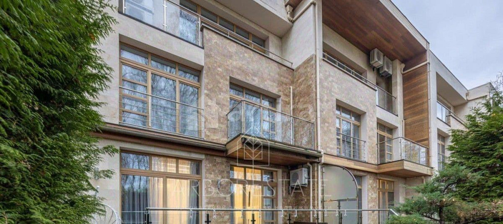 Таунхаус, 280 м2, 2.87 сотки, 3 эт. Истра - изображение 1