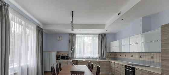 Дом, 360 м2, 17 соток, 2 эт. Истра