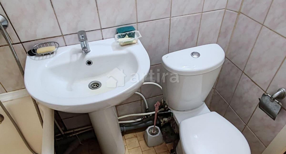 Комната, 60 м2, 1/5 эт. Санкт-Петербург - изображение 4