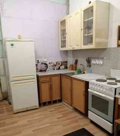 2-комн. квартира, 60 м2, 1/15 эт. Москва