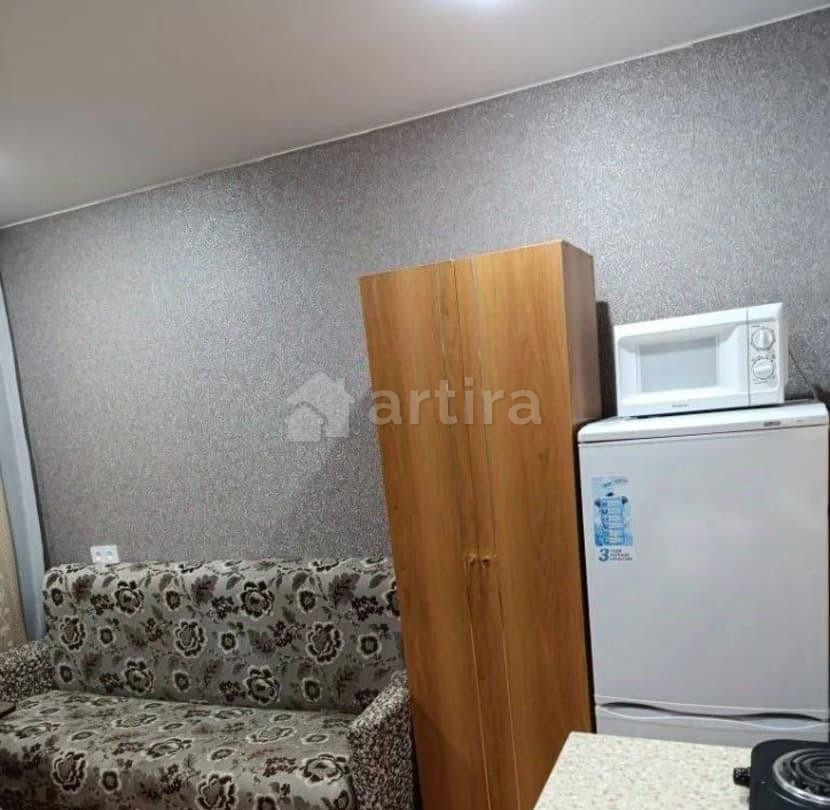 Комната, 12 м2, 1/10 эт. Новосибирск - изображение 1