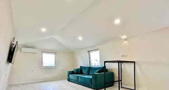 Дом, 140 м2, 0.8 сотки, 3 эт. Алушта