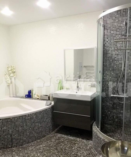 3-комн. квартира, 81.5 м2, 6/6 эт. Москва - изображение 1