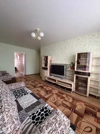 3-комн. квартира, 60 м², 5/5 эт. Вятские Поляны