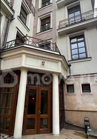 5-комн. квартира, 257.6 м2, 3/5 эт. Москва