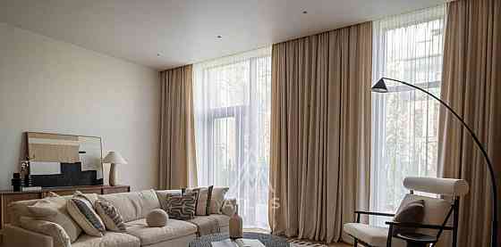 Таунхаус, 300 м2, 2.5 сотки, 3 эт. Истра