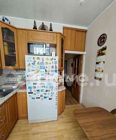 2-комн. квартира, 64 м2, 2/5 эт. Москва