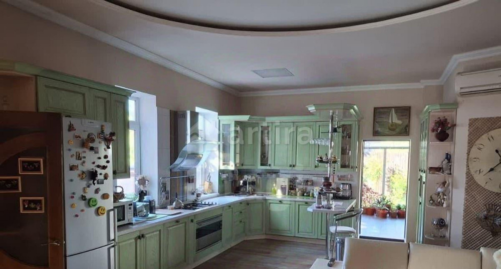 Дом, 250 м2, 6 соток, 2 эт. Ставрополь - изображение 1