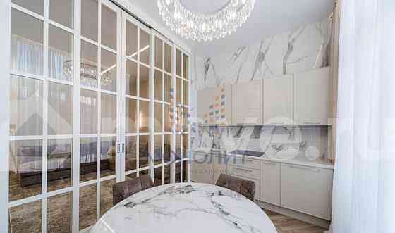 4-комн. квартира, 111 м2, 1/3 эт. Москва