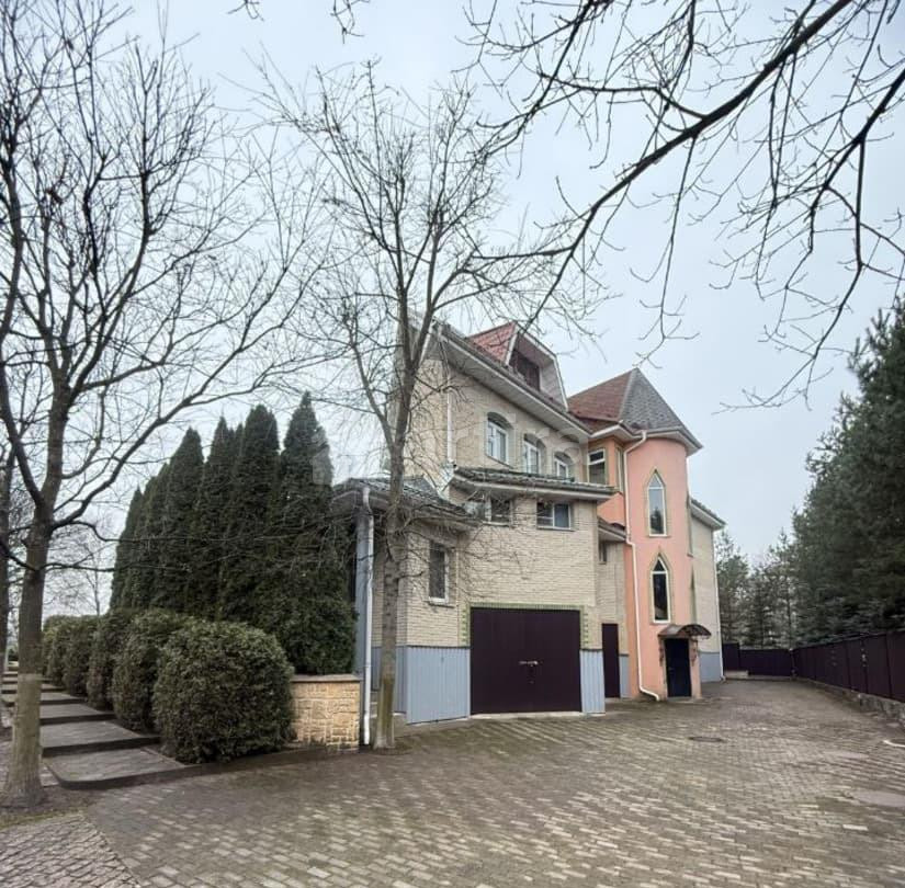 Таунхаус, 200 м2, 1.5 га, 2 эт. Истра - изображение 2