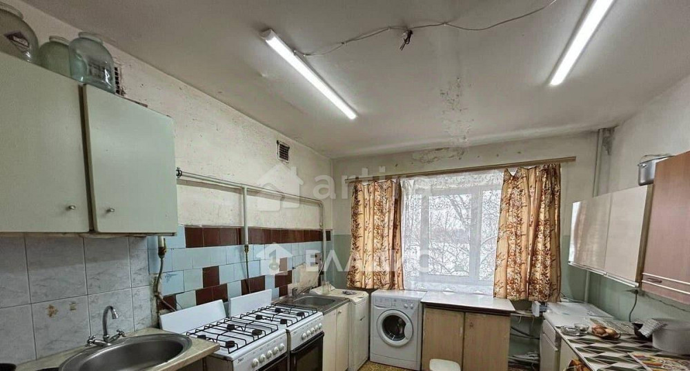 Комната, 9.8 м2, 4/4 эт. Владимир - изображение 4