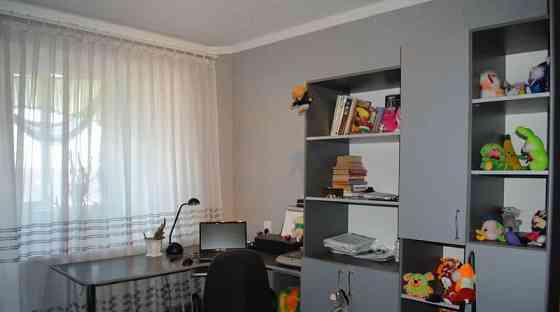 3-комн. квартира, 72 м2, 9/10 эт. Керчь