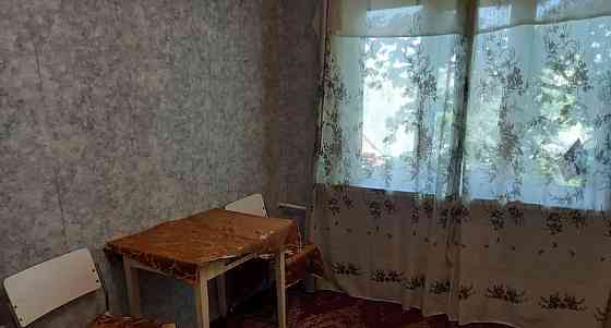 Комната, 418 м2, 2/2 эт. Гатчина