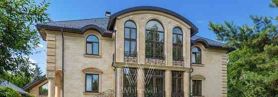 Коттедж, 660 м2, 15 соток, 4 эт. Красногорск