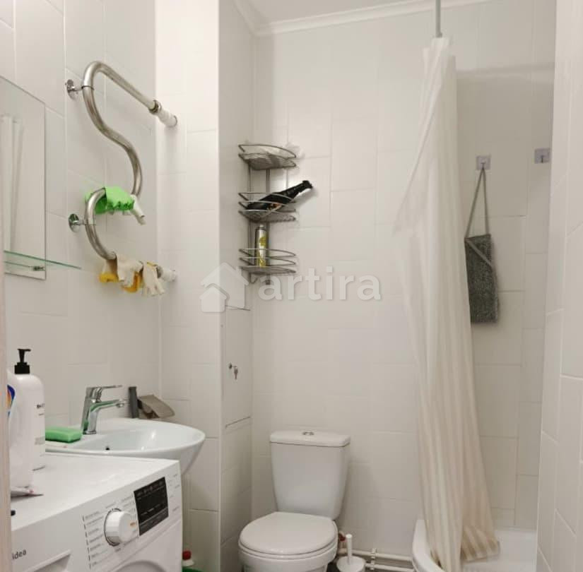 Комната, 11 м2, 8/25 эт. Санкт-Петербург - изображение 3