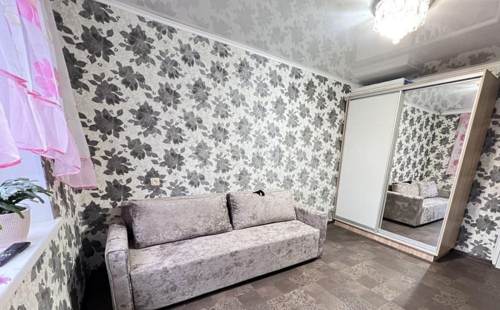 Комната, 58 м2, 4/9 эт. Пермь - изображение 1