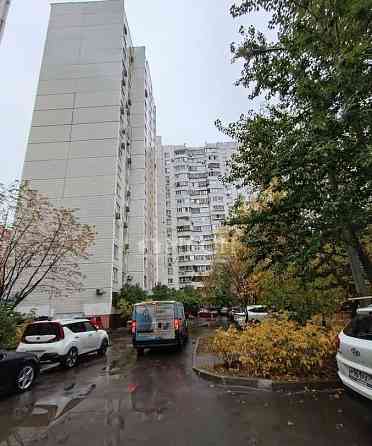 2-комн. квартира, 58 м2, 5/17 эт. Москва