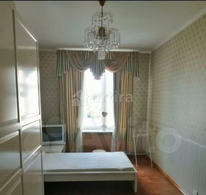 Комната, 18 м2, 3/5 эт. Москва - изображение 1