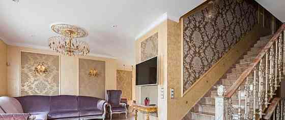 Коттедж, 600 м2, 15 соток, 3 эт. Москва