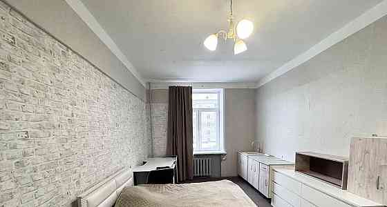 Комната, 34.9 м2, 2/5 эт. Москва