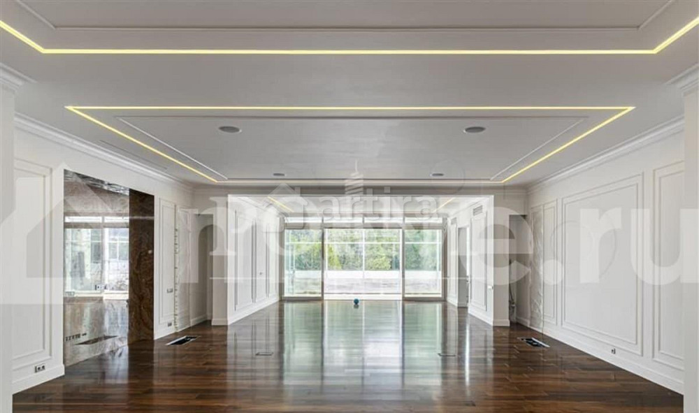 6-комн. квартира, 477.8 м2, 2/4 эт. Москва - изображение 1