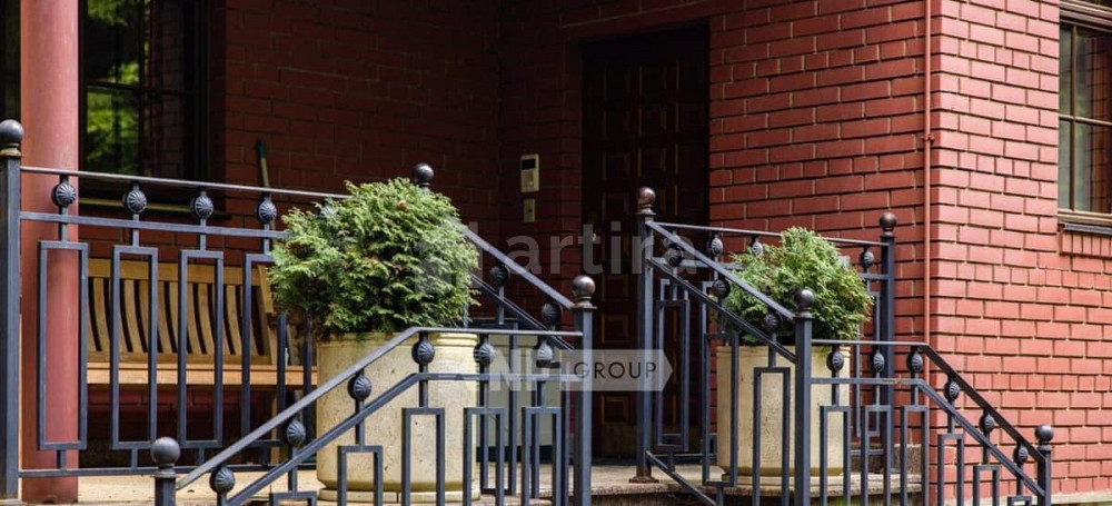 Коттедж, 520 м2, 30.7 сотки, 3 эт. Наро-Фоминск - изображение 2