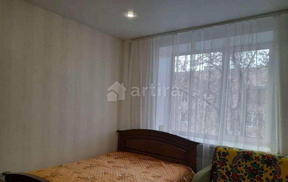 Комната, 28 м2, 4/5 эт. Самара - изображение 1