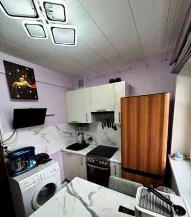 4-комн. квартира, 64 м2, 3/9 эт. Москва