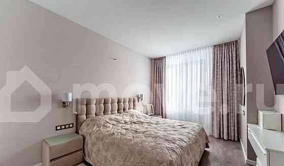 2-комн. квартира, 72 м2, 8/17 эт. Москва