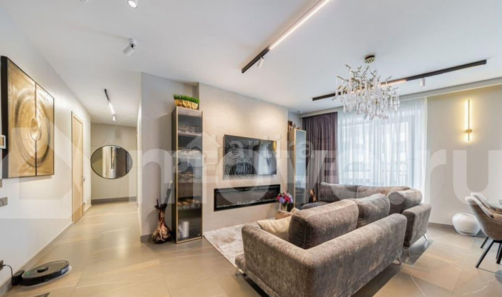 4-комн. квартира, 95.4 м2, 2/5 эт. Москва - изображение 1