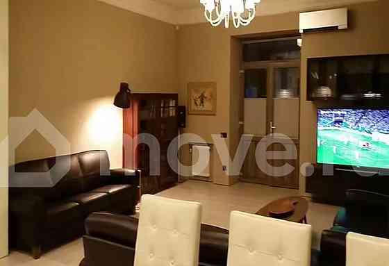 5-комн. квартира, 160 м2, 2/3 эт. Москва