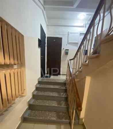 3-комн. квартира, 71.7 м2, 2/5 эт. Москва