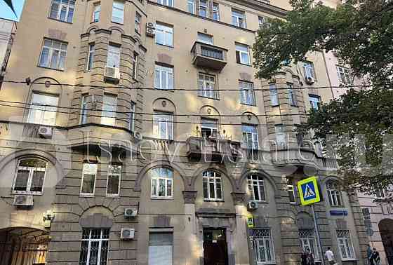 5-комн. квартира, 300 м2, 7/7 эт. Москва