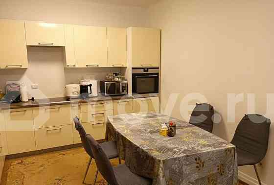 4-комн. квартира, 112 м2, 9/17 эт. Москва