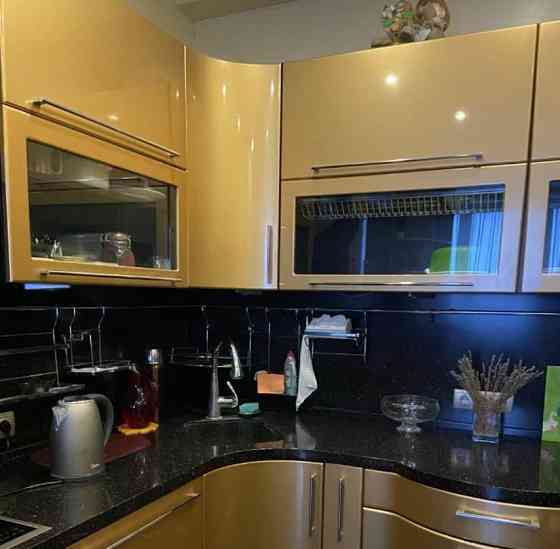 Комната, 116 м2, 37/44 эт. Москва