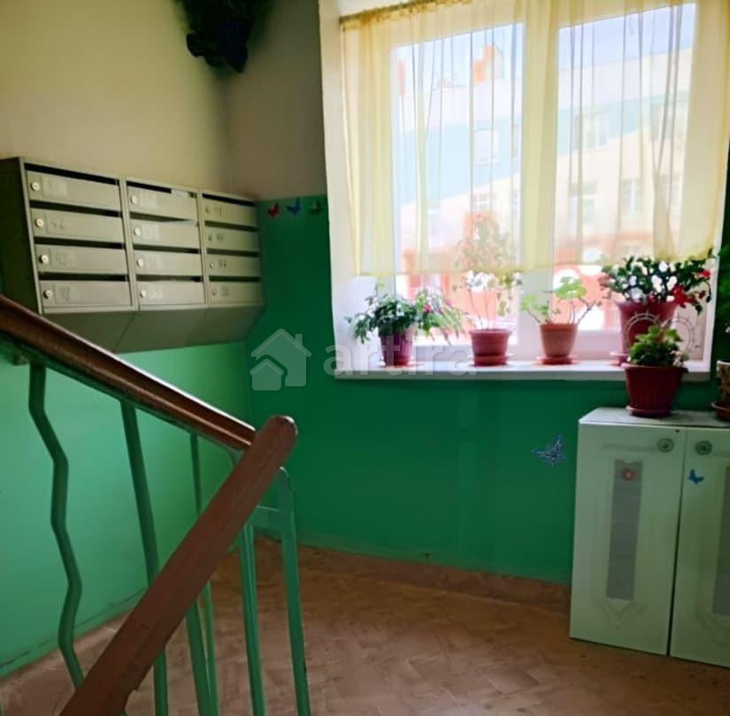 Комната, 20 м2, 2/4 эт. Саратов - изображение 1