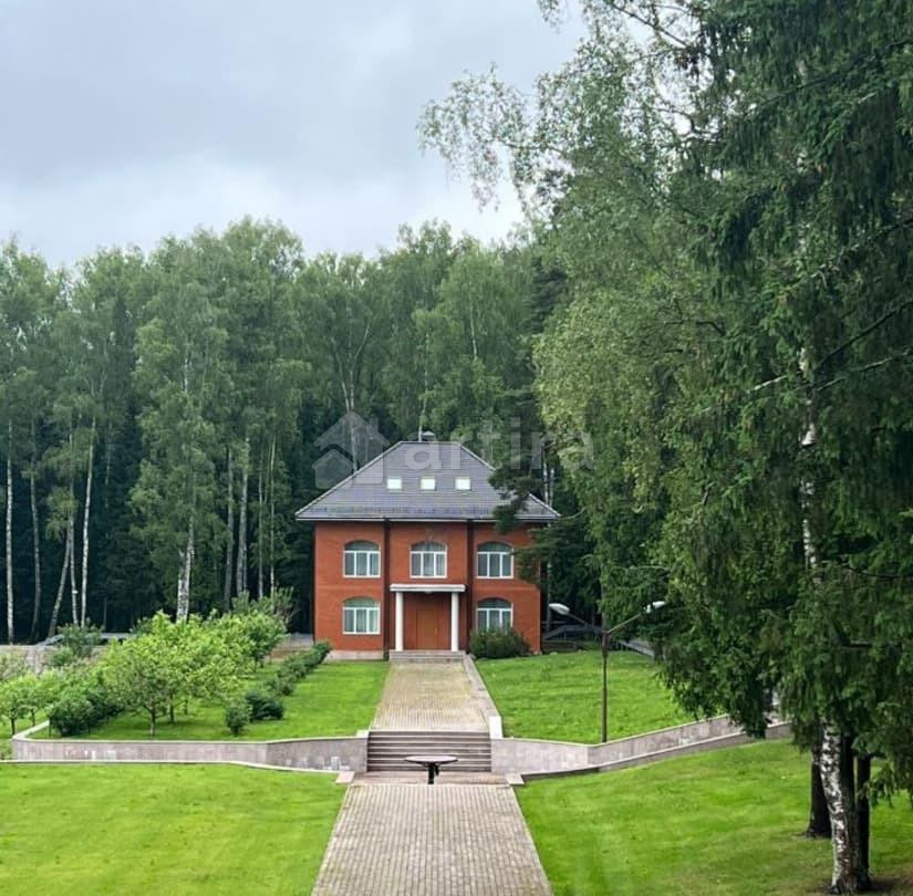 Коттедж, 700 м2, 1.2 га, 3 эт. Солнечногорск - изображение 1