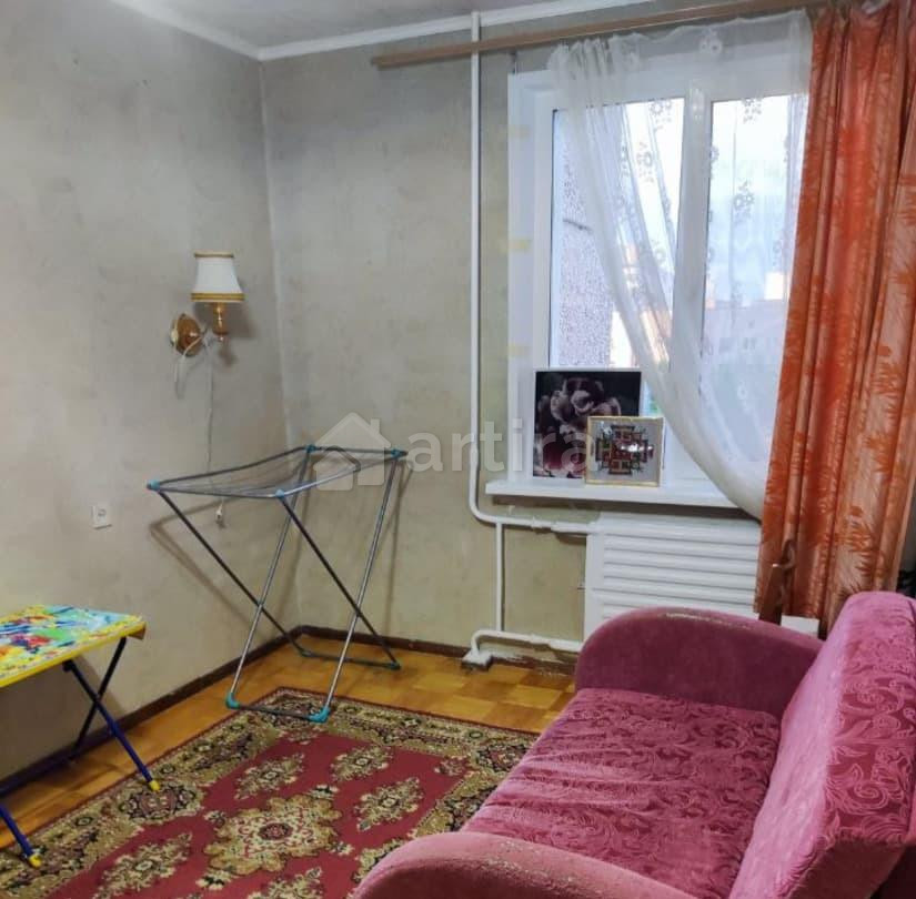 Комната, 57 м2, 6/9 эт. Ижевск - изображение 1