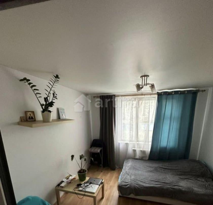 Комната, 15 м2, 3/17 эт. Москва - изображение 1