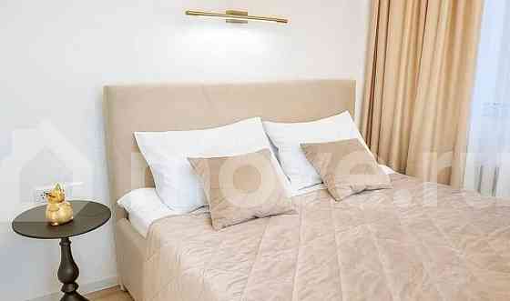 Студия, 16.8 м2, 1/10 эт. Москва