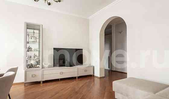 4-комн. квартира, 123.8 м2, 2/5 эт. Москва