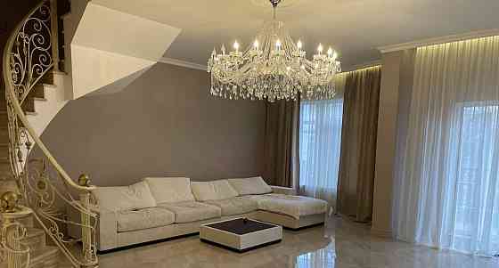 Таунхаус, 300 м2, 2 сотки, 4 эт. Истра