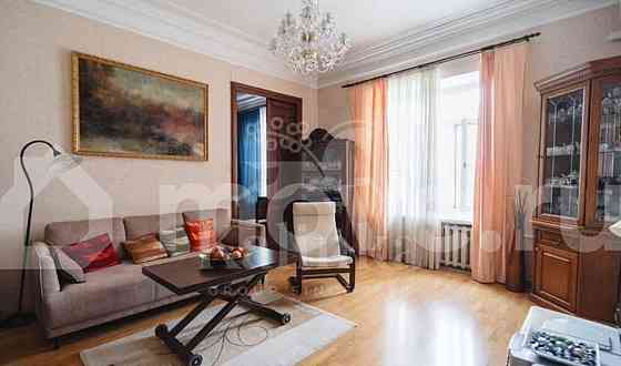 3-комн. квартира, 73 м2, 5/5 эт. Москва