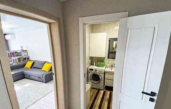 2-комн. квартира, 67 м2, 2/5 эт. Самара