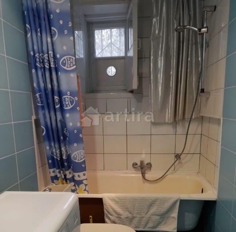 Комната, 16 м2, 1/2 эт. Екатеринбург - изображение 2