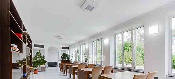 Коттедж, 1200 м2, 18 соток, 3 эт. Барвиха